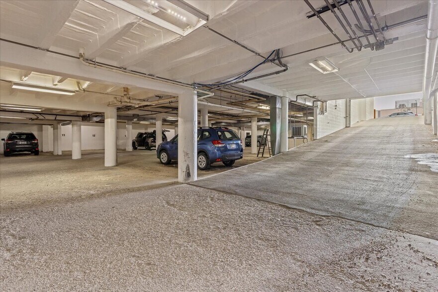 More Photos Of 1803-1807 Capitol Ave, Cheyenne Office For Sale