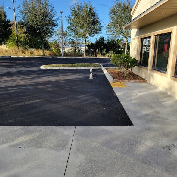 More Photos Of 2106 S US Highway 1, Vero Beach Freestanding For Sale