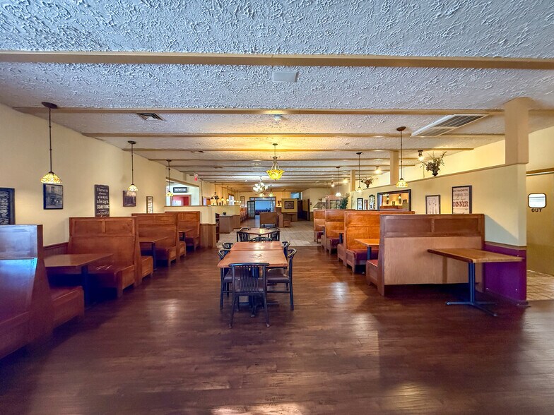More Photos Of 619 Oakland Rd, Spindale Restaurant For Lease