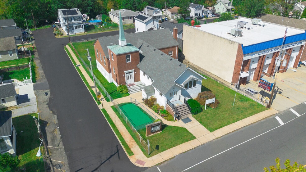 More Photos Of 22 Laurence Pky, Laurence Harbor Religious Facility For Sale