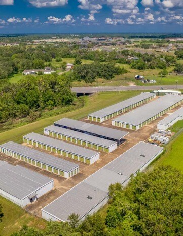 More Photos Of 2370 E Mulberry St, Angleton Self Storage For Sale