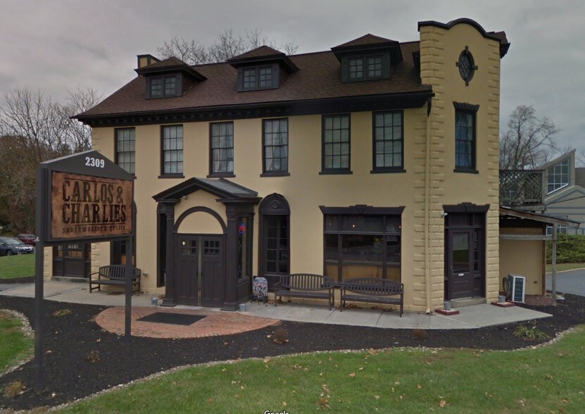 Primary Photo Of 2309 Columbia Ave, Lancaster Restaurant For Sale