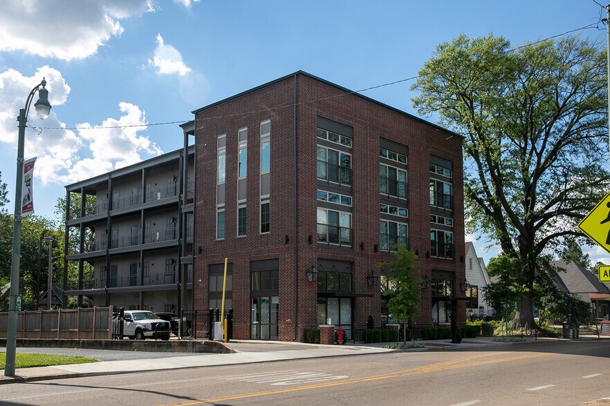 More Photos Of 999 S Cooper St, Memphis Apartments For Lease