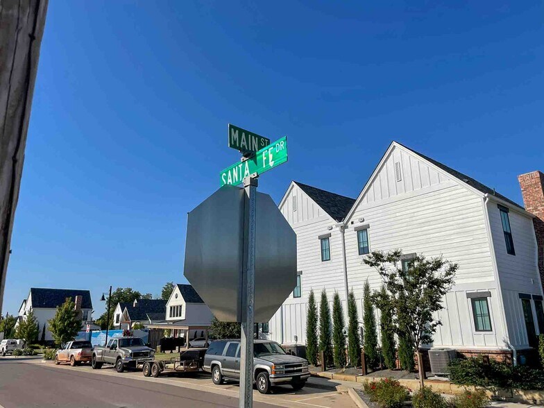 More Photos Of 126 W Main St, Edmond Freestanding For Sale