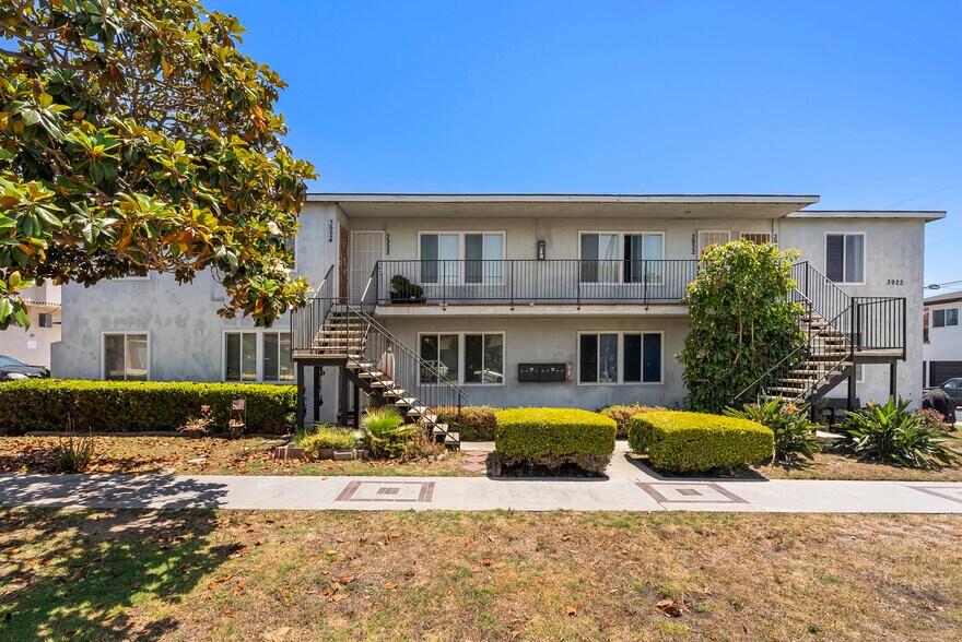 More Photos Of 3922 S Pacific Ave, San Pedro Apartments For Sale