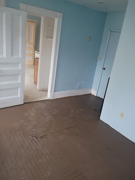 More Photos Of 26 Fayette St, Binghamton Apartments For Sale