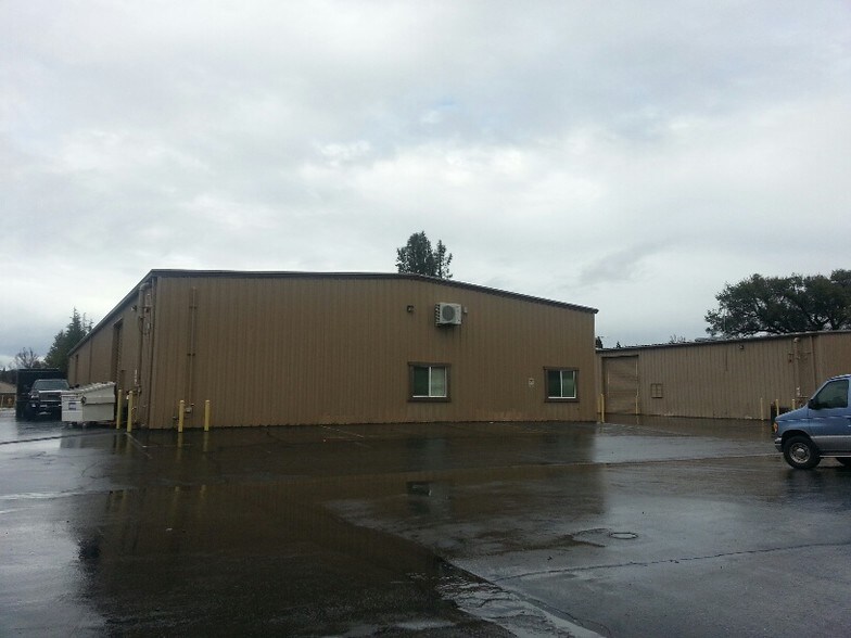 More Photos Of 1126 Sibley St, Folsom Warehouse For Lease
