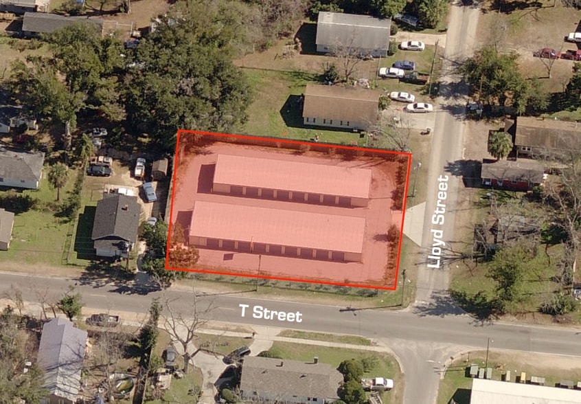 More Photos Of 1304 N T St, Pensacola Self Storage For Sale