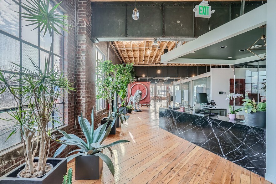 More Photos Of 389 S Lipan St, Denver Industrial For Sale