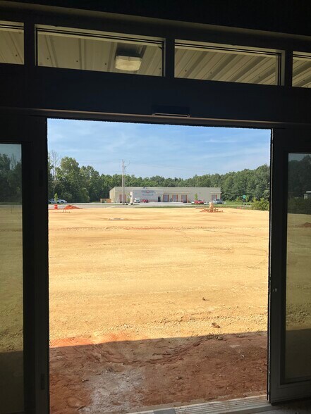 More Photos Of 18375 State Highway 104, Robertsdale General Retail For Sale