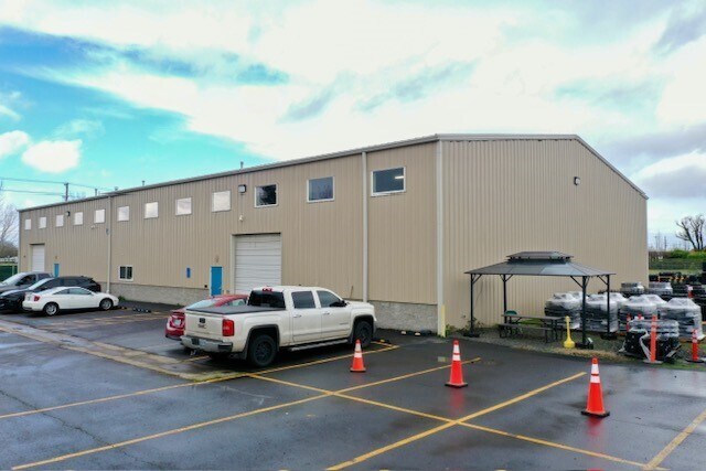 More Photos Of 175 S Danebo Ave, Eugene Manufacturing For Sale