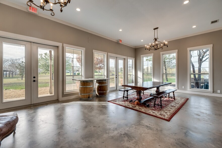 More Photos Of 955 Jack Eastham, Avalon Land For Sale