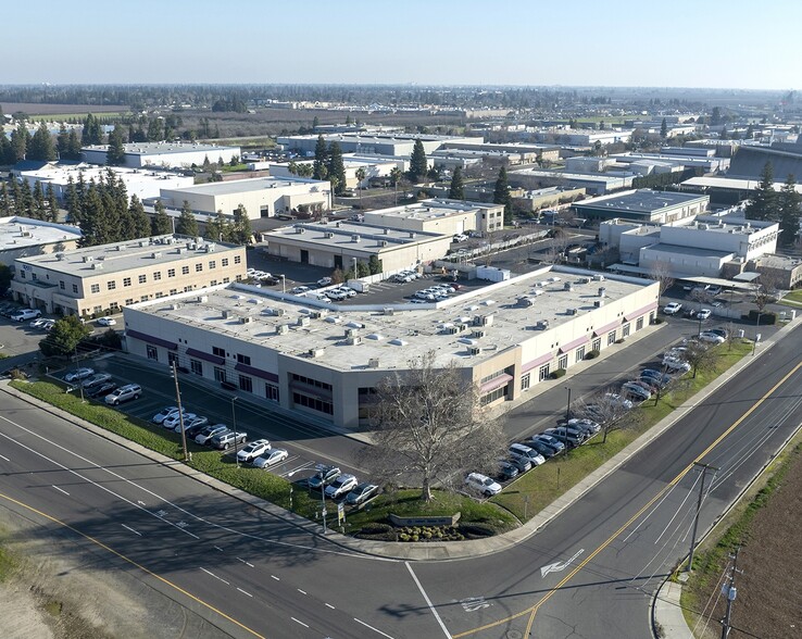 More Photos Of 4230 Kiernan Ave, Modesto Research And Development For Sale