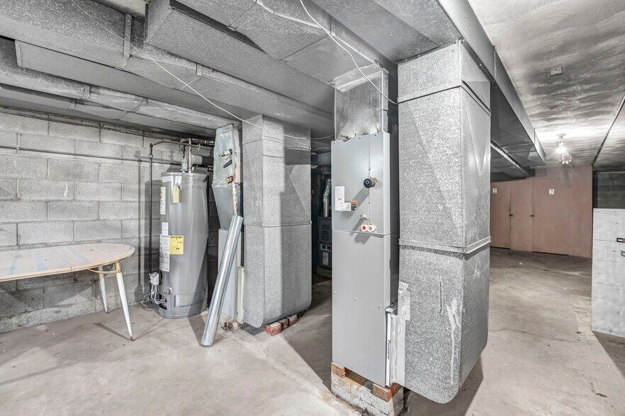 More Photos Of 885 S Green Rd, Cleveland Apartments For Sale