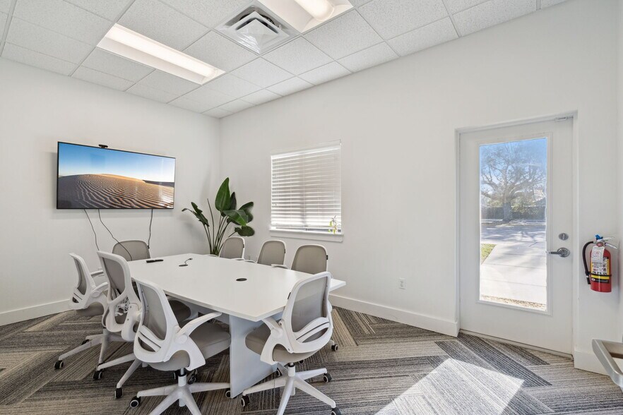 More Photos Of , Longwood Office For Sale