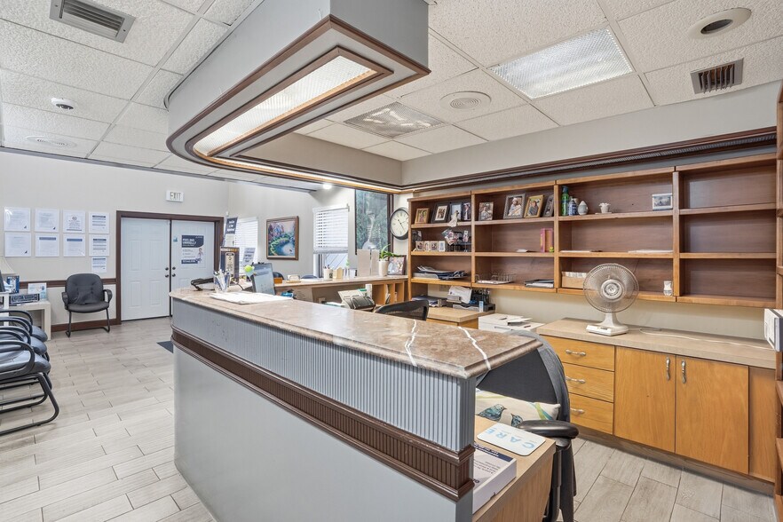 More Photos Of 908 S Fort Harrison Ave, Clearwater Office For Sale