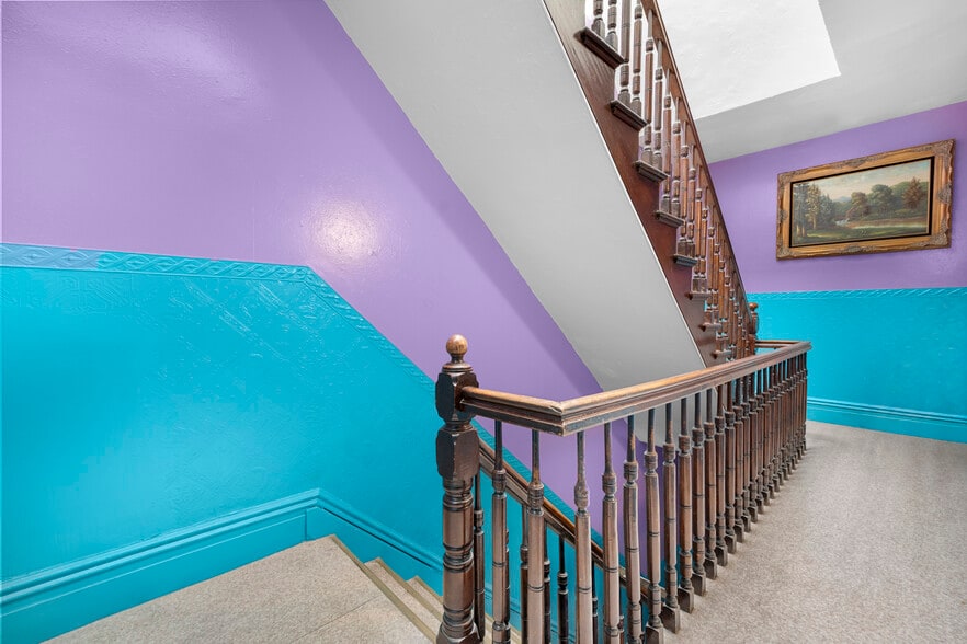 More Photos Of 3172 44th St, Astoria Multifamily For Sale