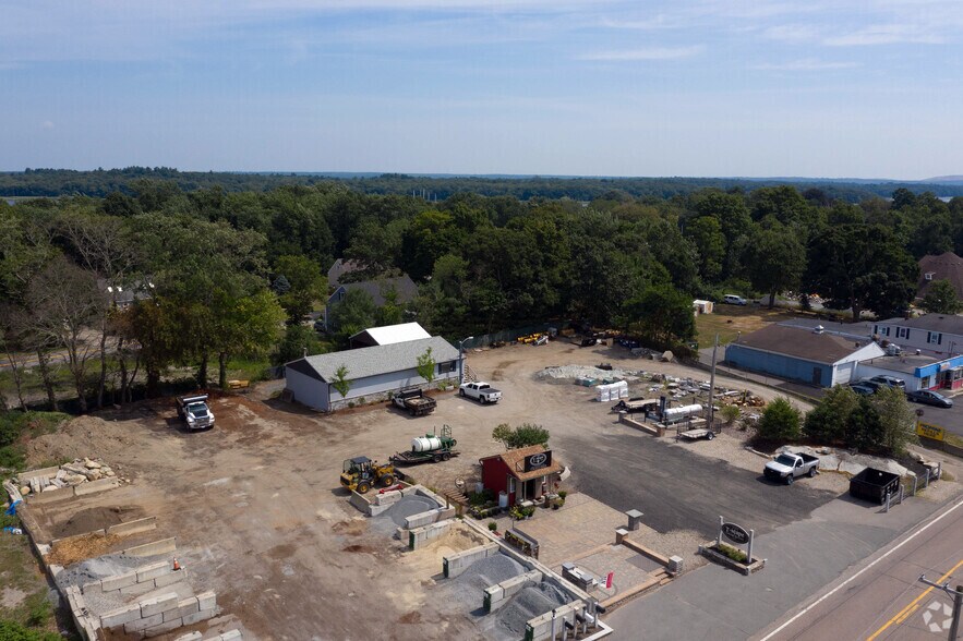More Photos Of 1955 County St, Dighton Garden Center For Sale