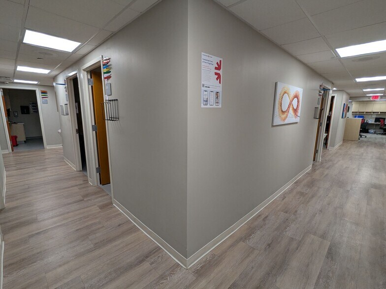 More Photos Of 775 Park Ave, Huntington Medical For Lease