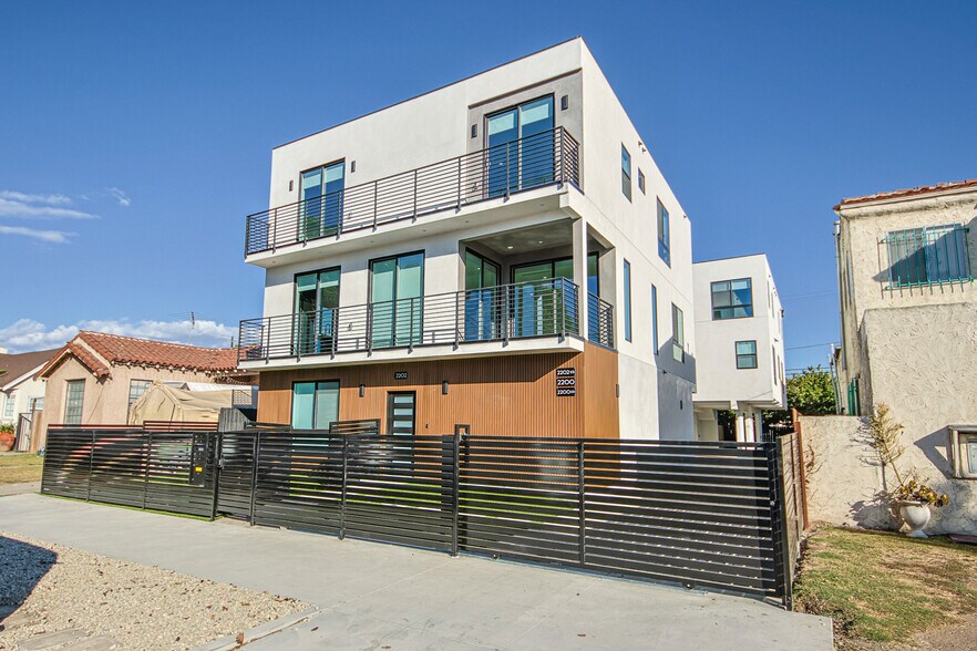 More Photos Of 2200 Thurman Ave, Los Angeles Multifamily For Sale