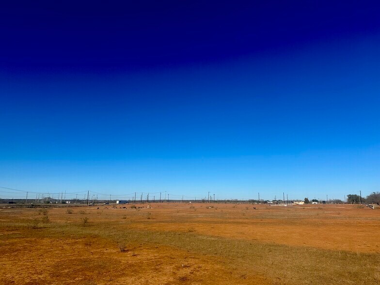 More Photos Of 175 County Road 1151, Pearsall Land For Sale