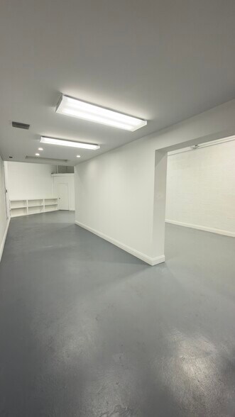 More Photos Of 4444 SW 71st Ave, Miami Light Distribution For Lease