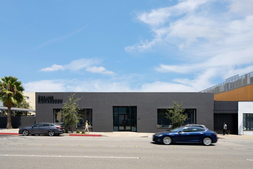 More Photos Of 442 S Raymond Ave, Pasadena Office For Sale