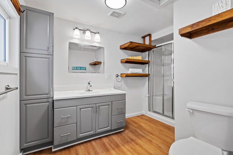 More Photos Of 12343 Lakeshore Rd, Wainfleet Hospitality For Sale