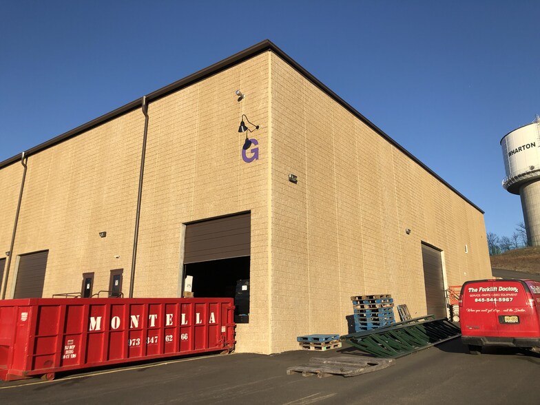 More Photos Of 105 W Dewey Ave, Wharton Warehouse For Lease