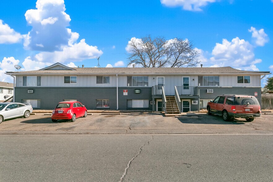 More Photos Of 180 S 20th Ave, Brighton Apartments For Sale