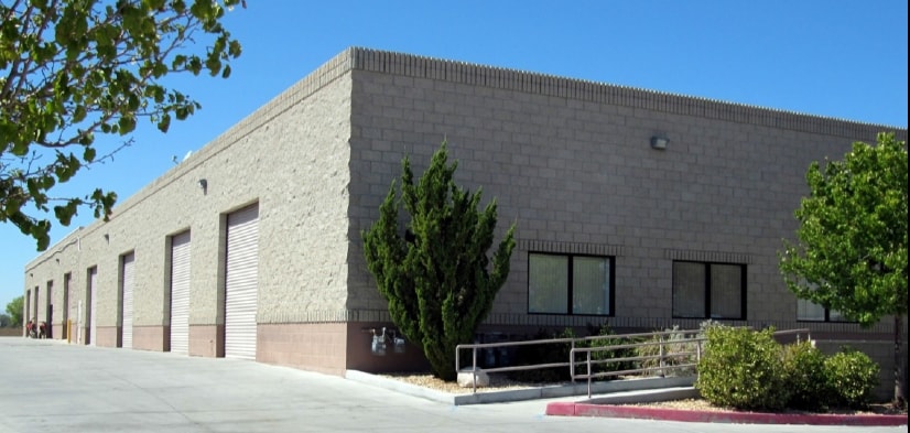 More Photos Of 42601 8th St W, Lancaster Warehouse For Lease