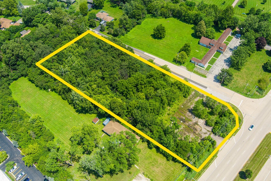 More Photos Of 27W046 North Ave, West Chicago Land For Sale