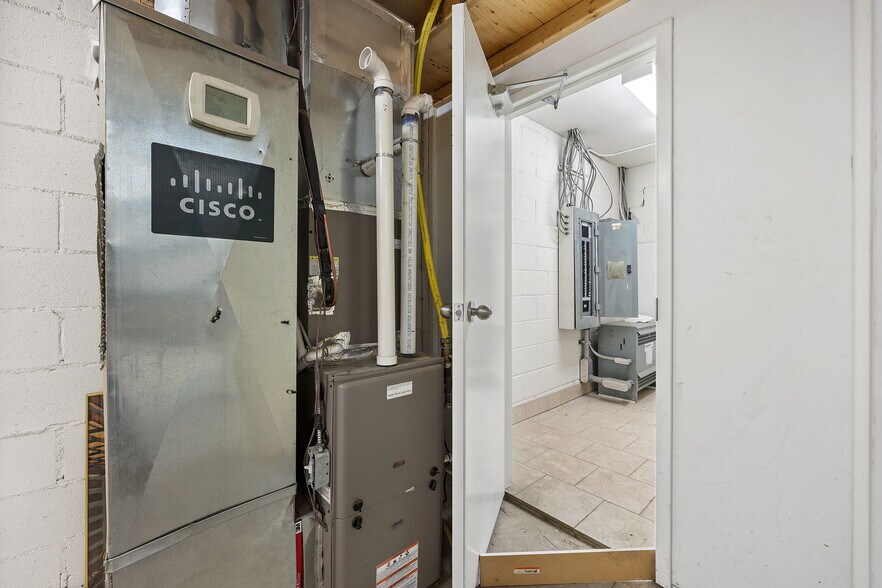 More Photos Of 42 Eugene St, Toronto Warehouse For Sale