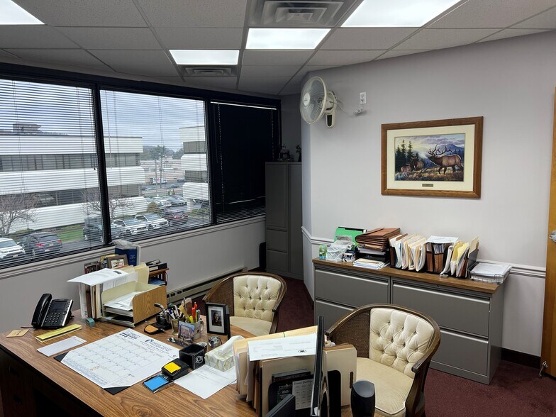 More Photos Of 1037 Route 46 E, Clifton Medical For Lease