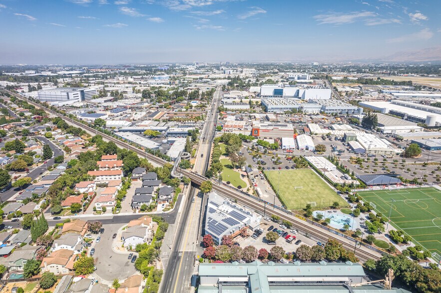 More Photos Of 1793 Lafayette St, Santa Clara Office For Sale
