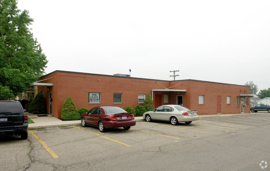 More Photos Of 211-217 Delano Ave, Chillicothe Medical For Lease