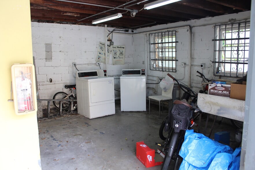 More Photos Of 1044 SW 3rd St, Miami Apartments For Sale