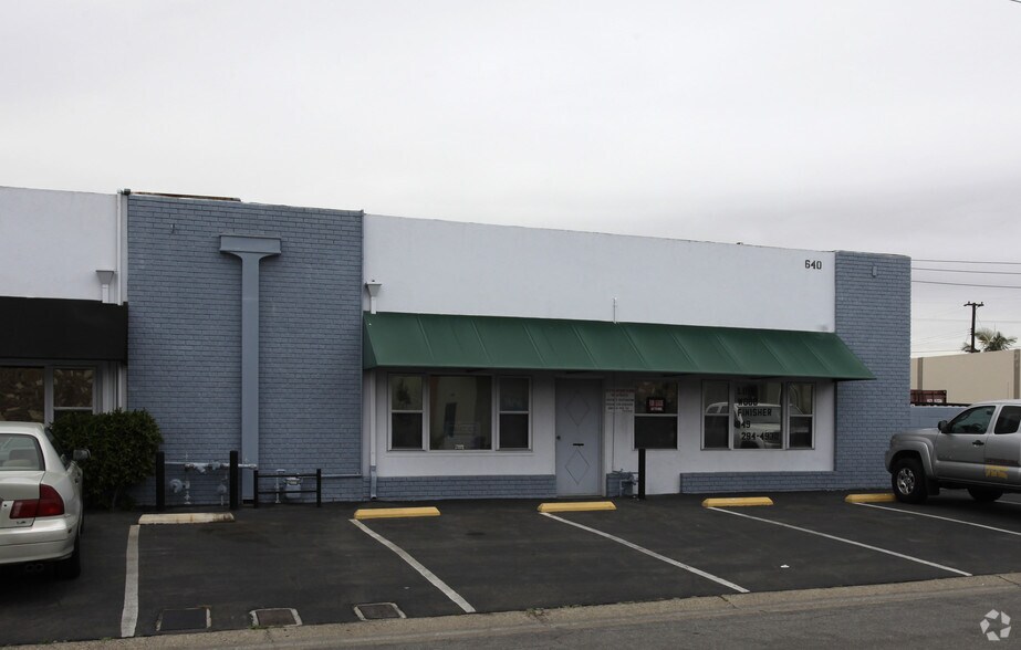 More Photos Of 640 Terminal Way, Costa Mesa Light Manufacturing For Lease