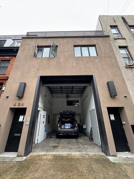 More Photos Of 5-28 51st Ave, Long Island City Office For Sale