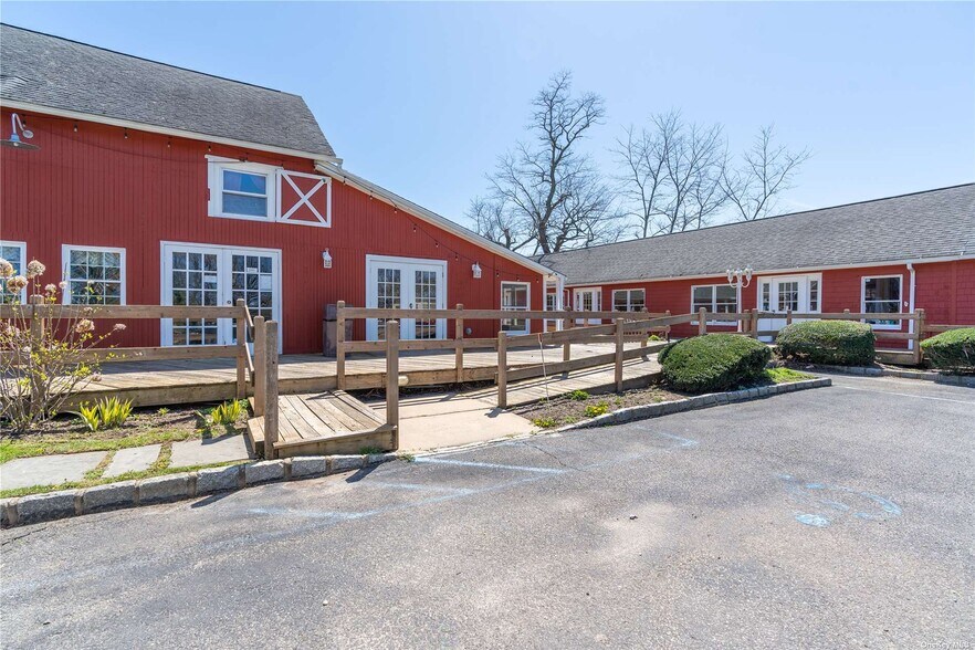 More Photos Of 3225 Sound Ave, Riverhead Storefront Retail Office For Sale