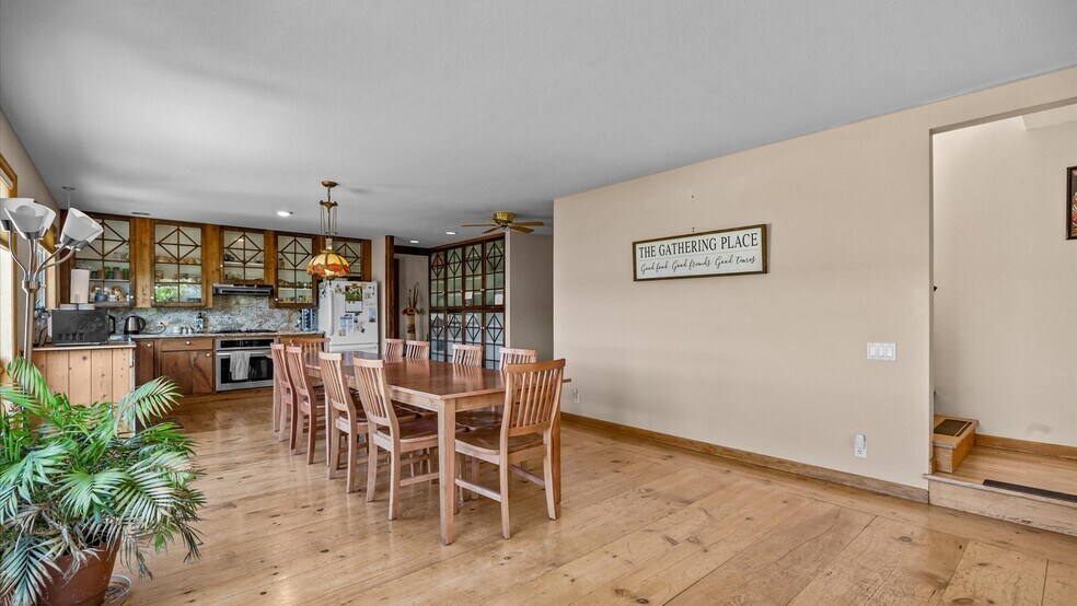 More Photos Of 41990 Cottonwood Creek Rd, Crawford Apartments For Sale