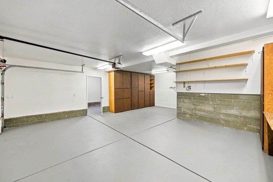 More Photos Of 1135 5th Ave, Crockett Apartments For Sale