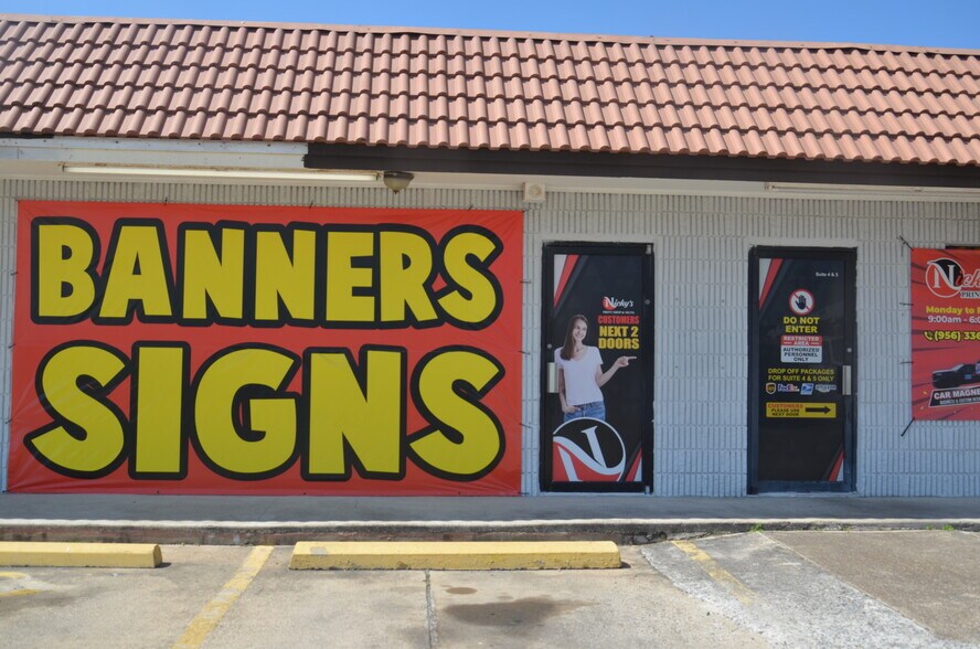 More Photos Of 315 Kings Hwy, Brownsville Storefront For Sale