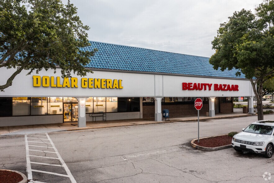 More Photos Of 800-896 N Nova Rd, Daytona Beach Unknown For Lease