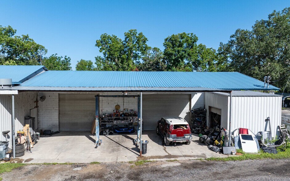 More Photos Of 13508 US HWY 90, Live Oak Industrial For Sale
