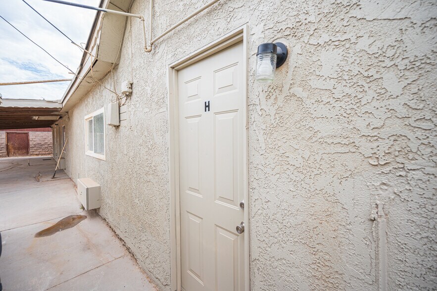 More Photos Of 5900 Cassedy Ln, Las Vegas Apartments For Sale