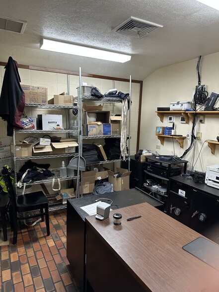 More Photos Of 753 Horizon Ct, Grand Junction Restaurant For Sale