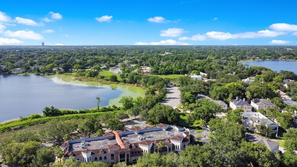 More Photos Of 260 Lookout Pl, Maitland Medical For Sale