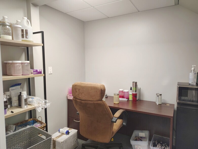 More Photos Of 4189-4257 SW High Meadows Ave, Palm City Office For Sale