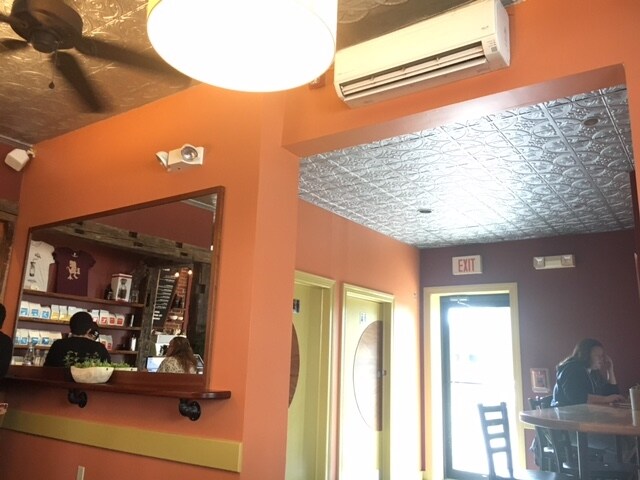 More Photos Of 17 Kellogg Ave, Amherst Storefront Retail Office For Lease